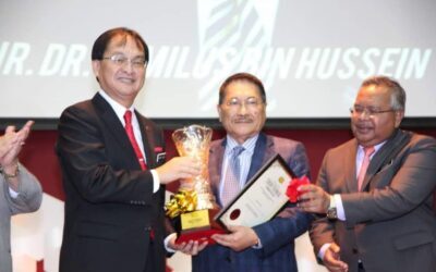 Penganugerahan Tokoh Teknikal kepada YBhg Tan Sri (Dr) Ir. Jamilus Bin Hussein
