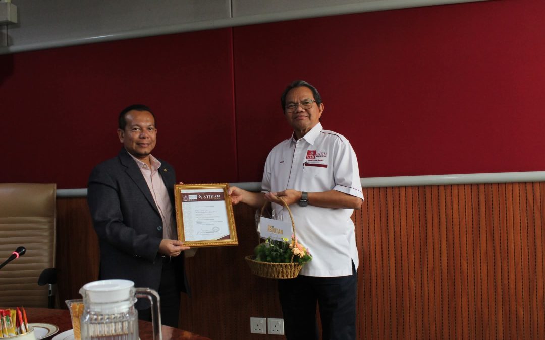 Kunjung Hormat: PAUTM Pusat bersama Naib Canselor, UTM